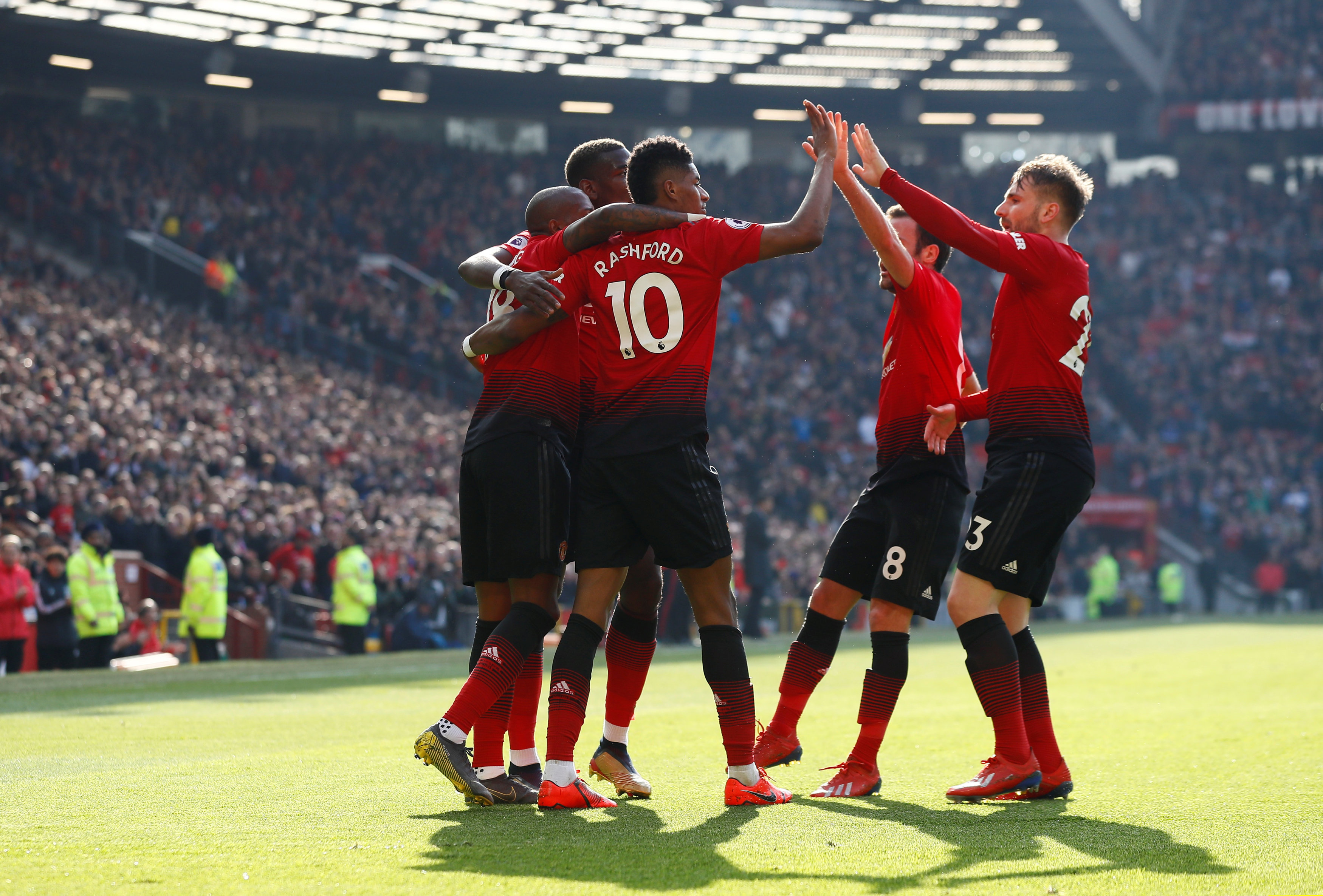 嵌入到内容 嵌入到内容